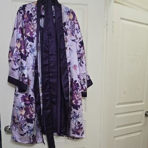 Velvet Purple Floral Women's Cape